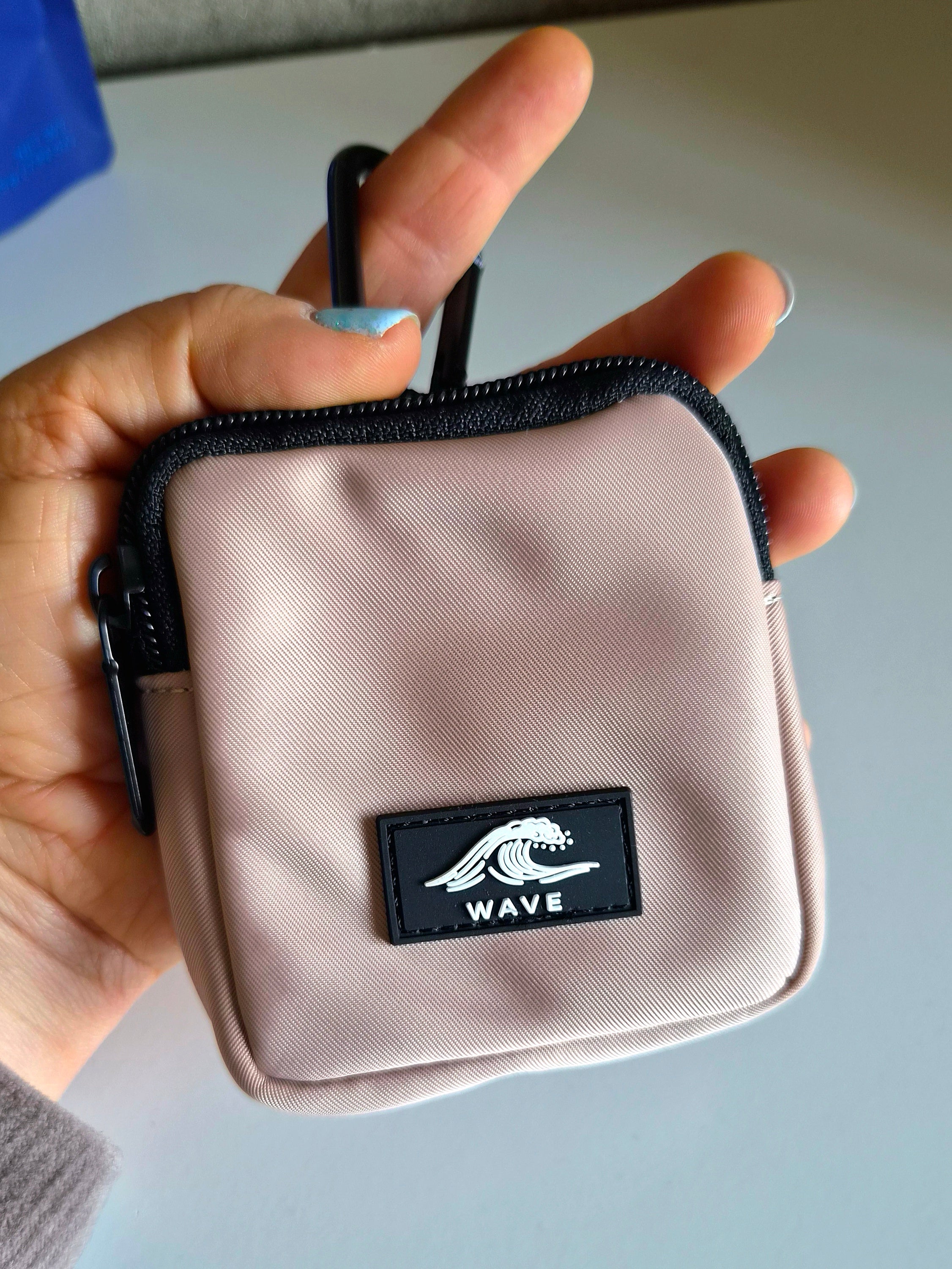 Wave dog Walk Treat Pouch