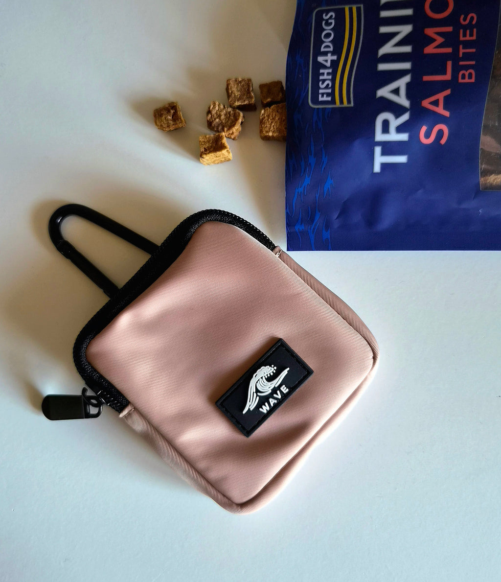 Wave dog Walk Treat Pouch
