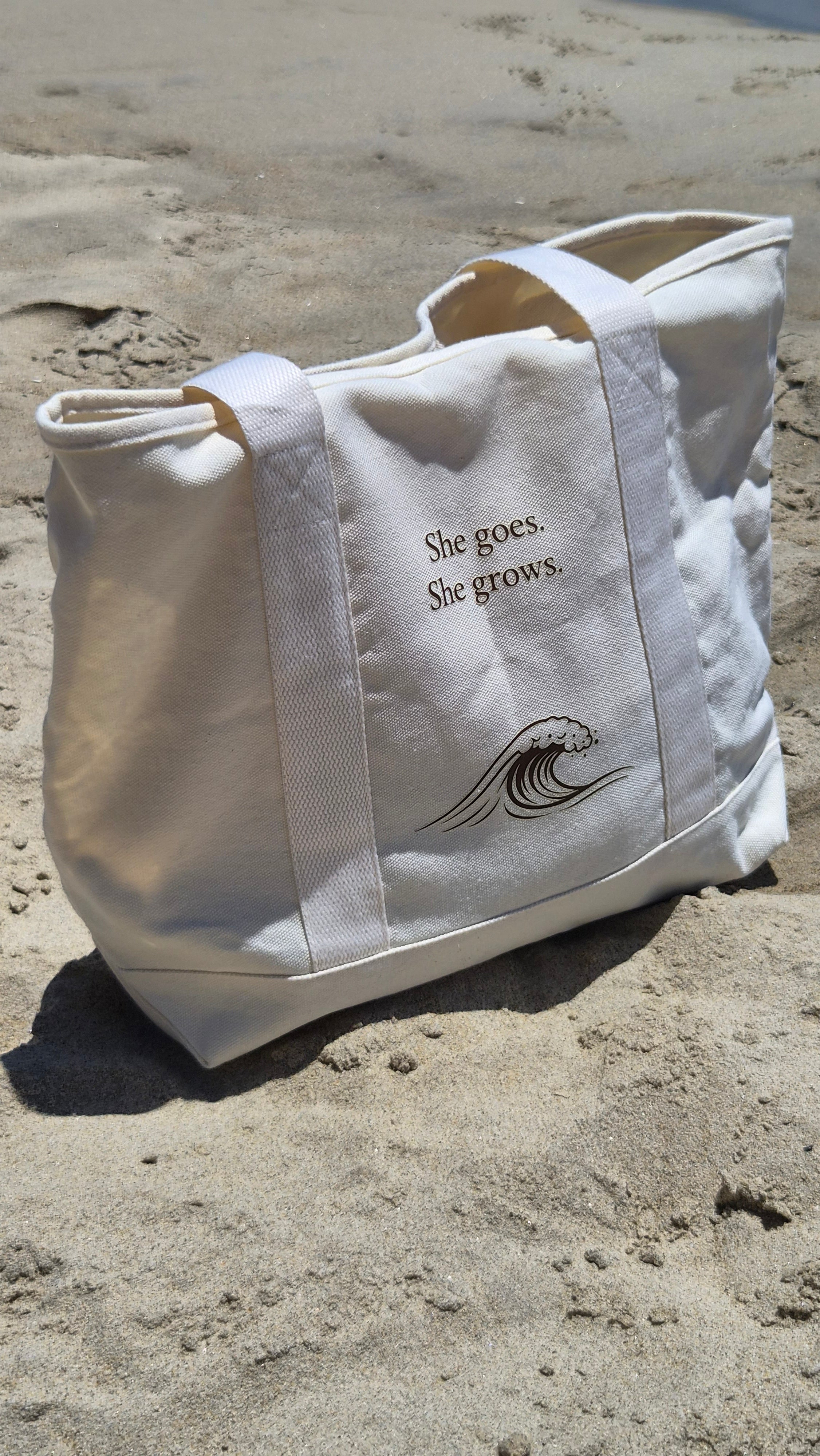 Wave Canvas Beach Tote Bag with Inner Pockets